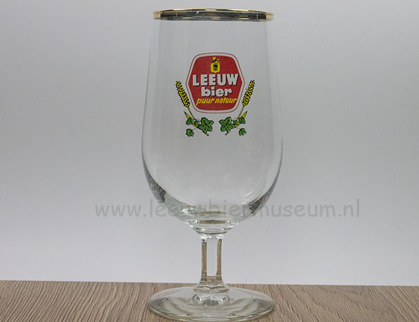 Leeuw bier hoog glas versie 1 1965 1974